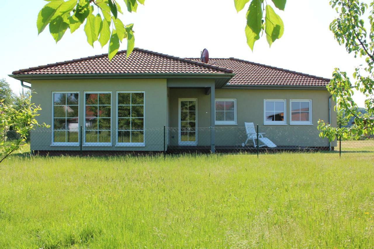 Ferienhaus Luessvitz Ummanz Exterior photo